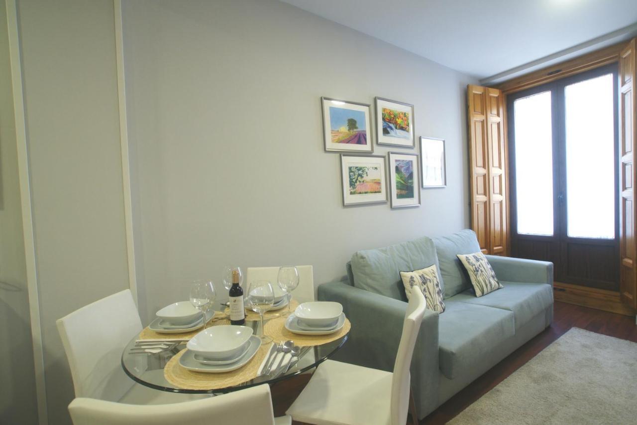 Apartamento Al Lado De Gran Via - Pink Madrid Exterior photo