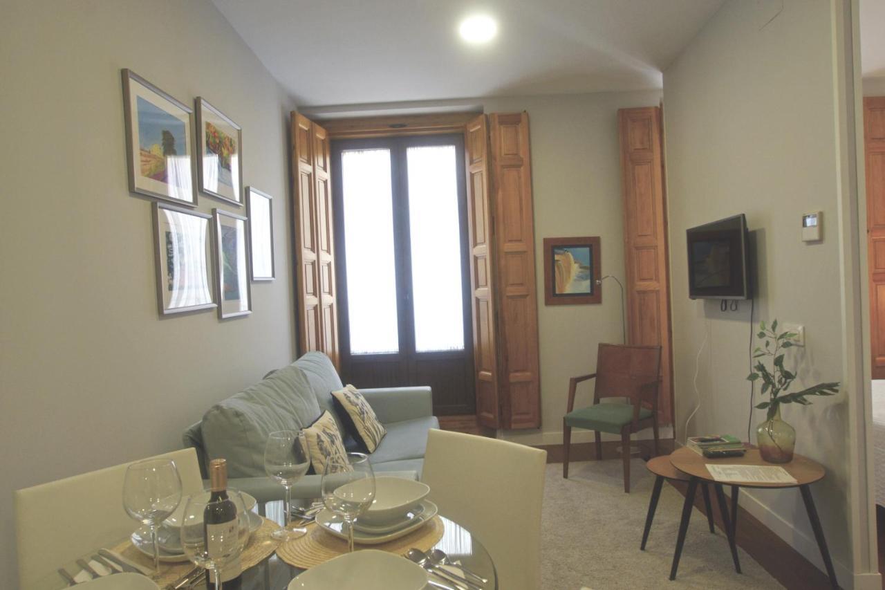 Apartamento Al Lado De Gran Via - Pink Madrid Exterior photo