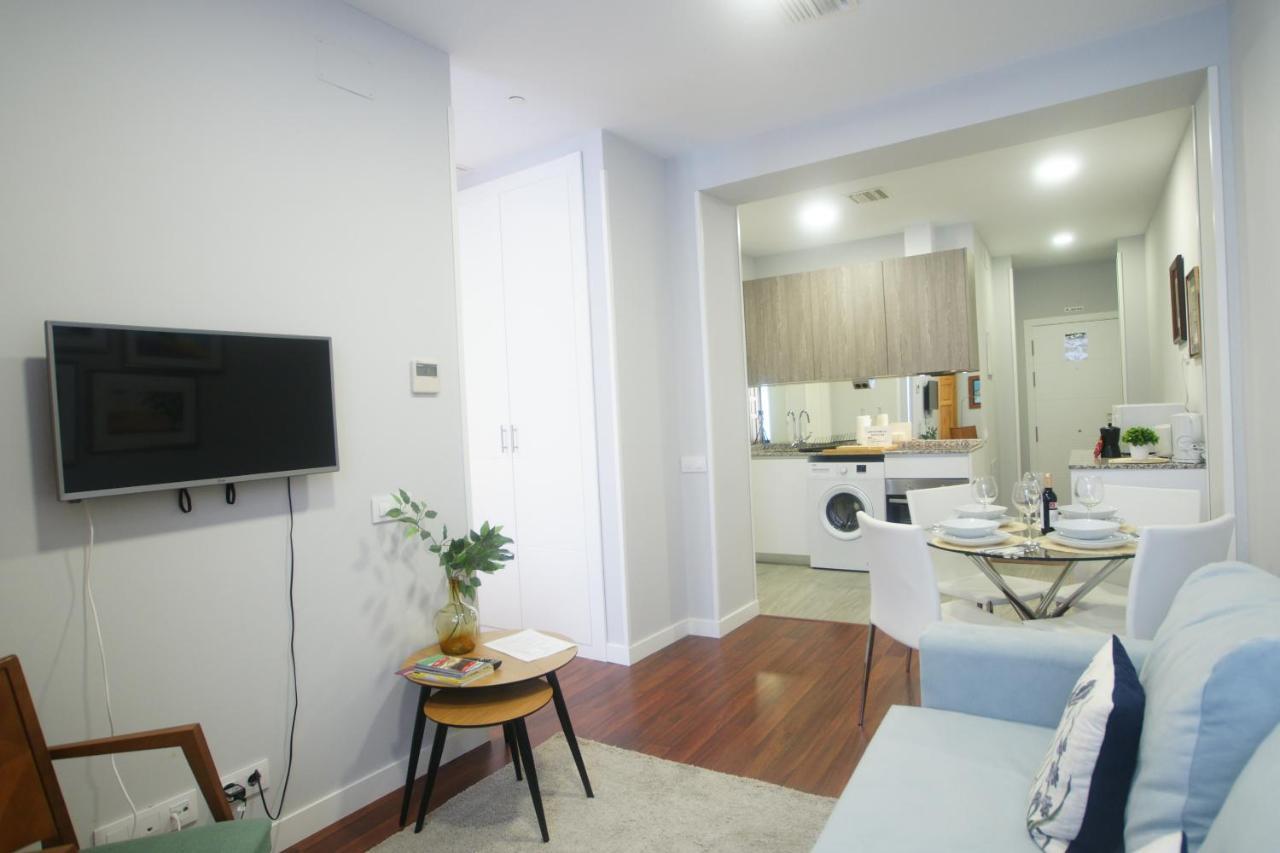 Apartamento Al Lado De Gran Via - Pink Madrid Exterior photo