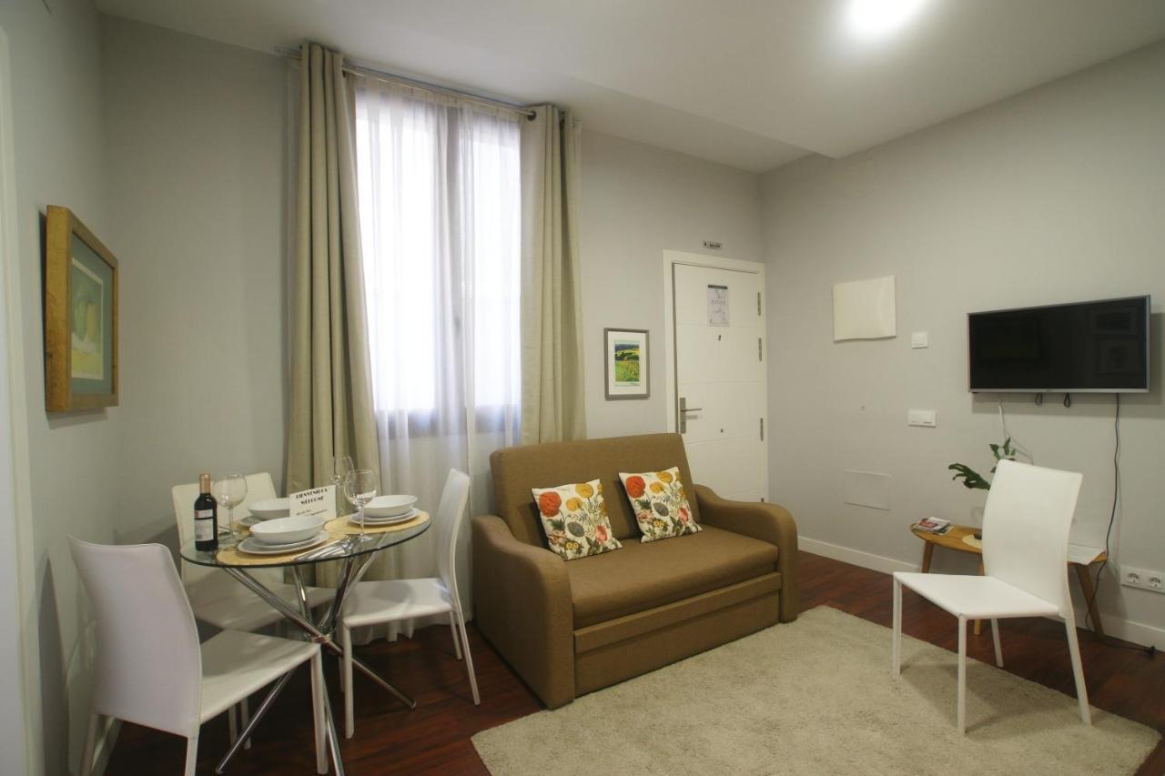 Apartamento Al Lado De Gran Via - Pink Madrid Exterior photo