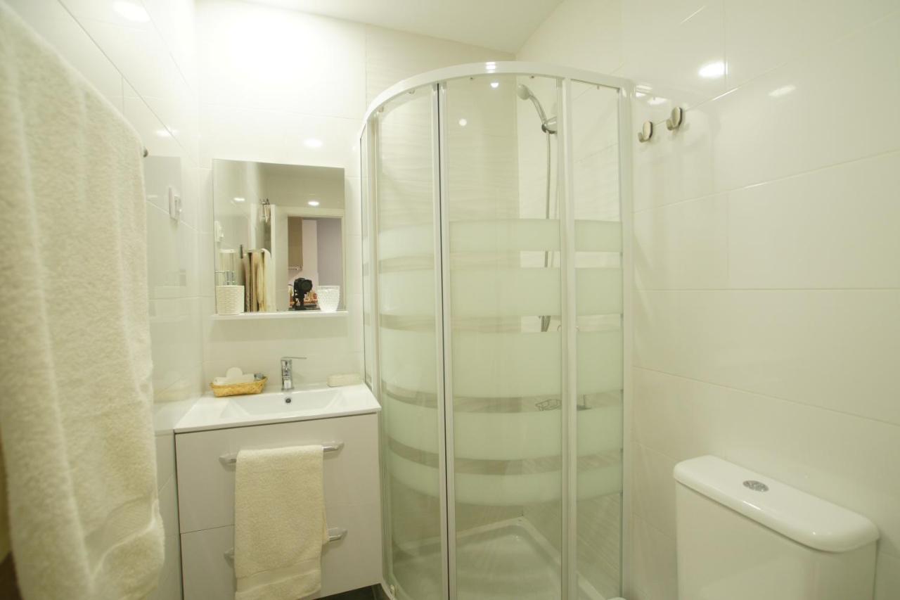 Apartamento Al Lado De Gran Via - Pink Madrid Exterior photo