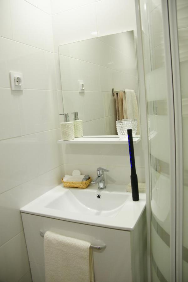 Apartamento Al Lado De Gran Via - Pink Madrid Exterior photo