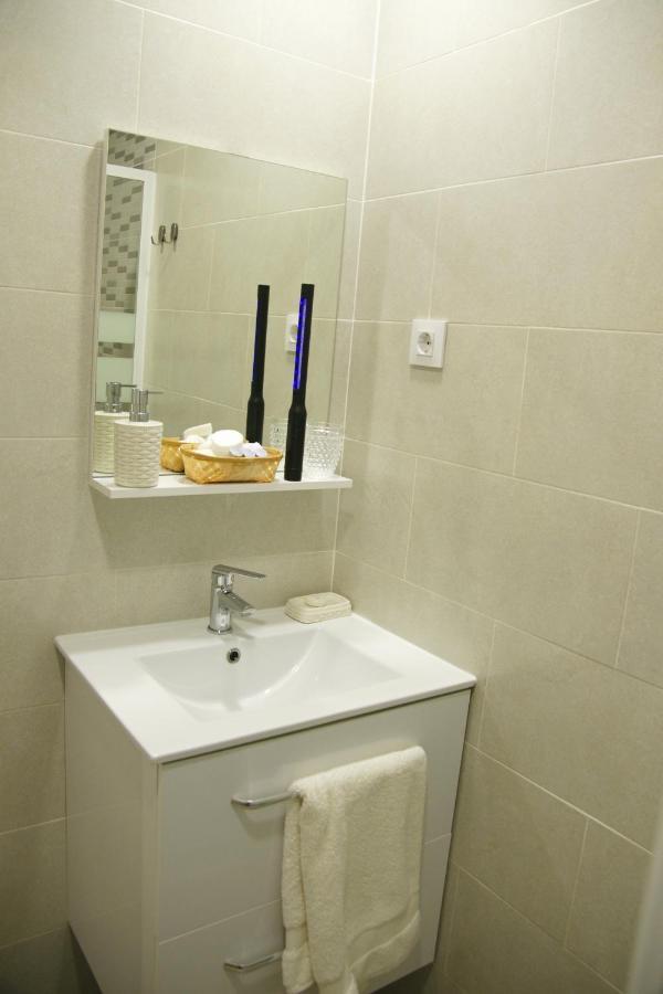 Apartamento Al Lado De Gran Via - Pink Madrid Exterior photo