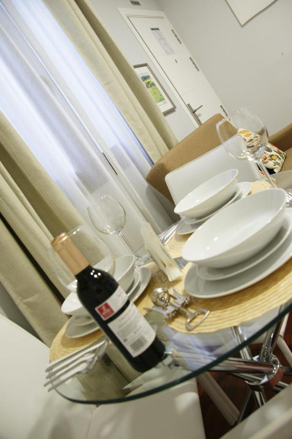 Apartamento Al Lado De Gran Via - Pink Madrid Exterior photo