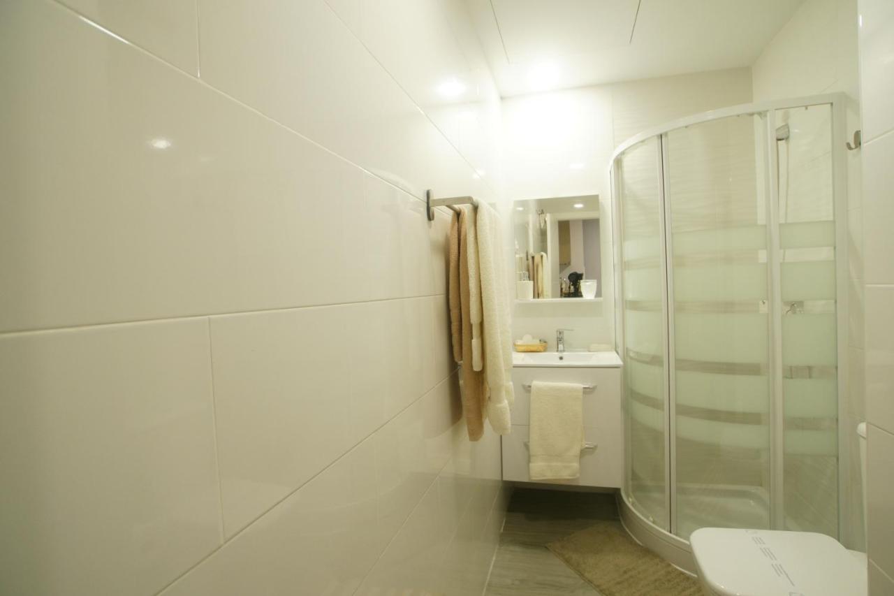 Apartamento Al Lado De Gran Via - Pink Madrid Exterior photo