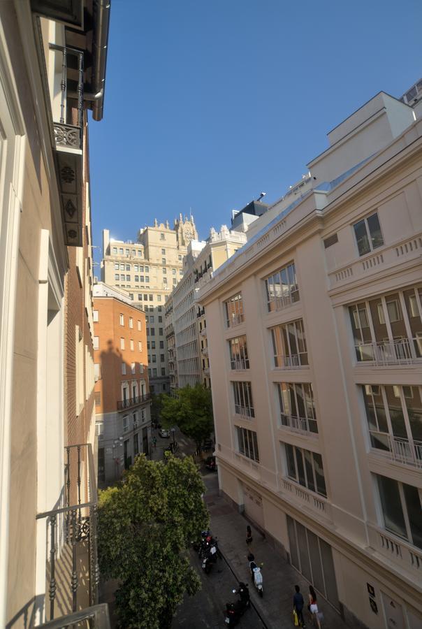 Apartamento Al Lado De Gran Via - Pink Madrid Exterior photo